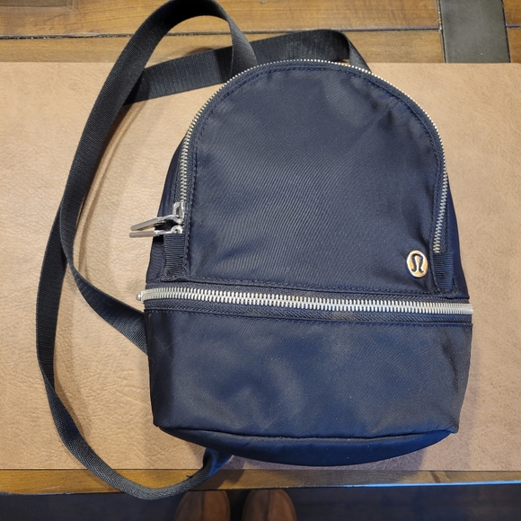 lululemon athletica Handbags - Lululemon Athletica City Adventurer Backpack Micro - Black